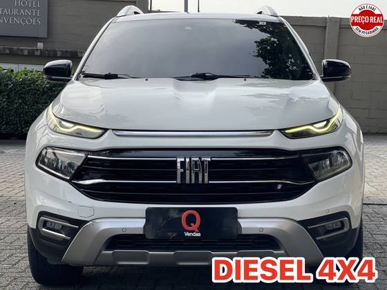 FIAT TORO 2.0 16V TURBO DIESEL VOLCANO 4WD AT9 FIAT TORO 2.0 16V TURBO DIESEL VOLCANO 4WD AT9